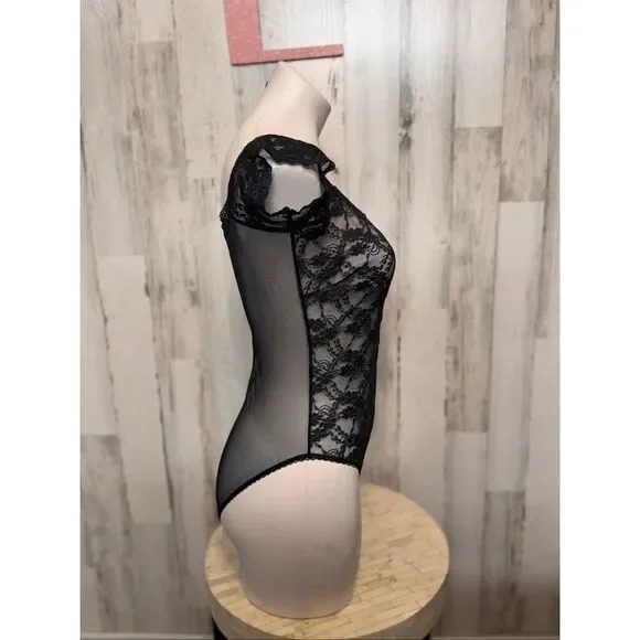 Victoria’s Secret Black Lace Bodysuit Women’s Size Large - Picture 8 of 8
